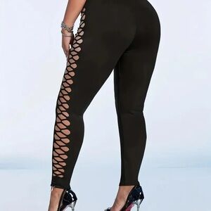 SHEIN Black Side Cutout Leggings